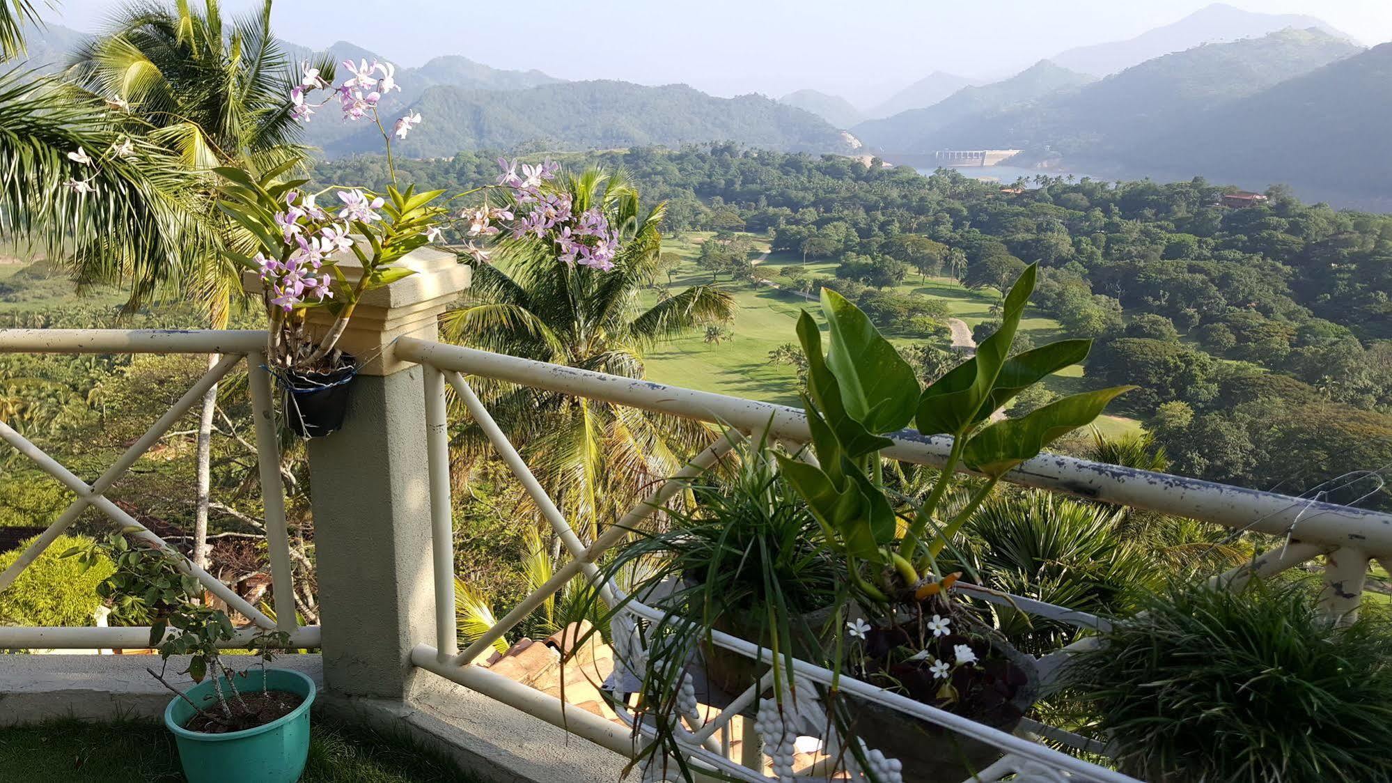 Albatross Boutique Villa Kandy Buitenkant foto
