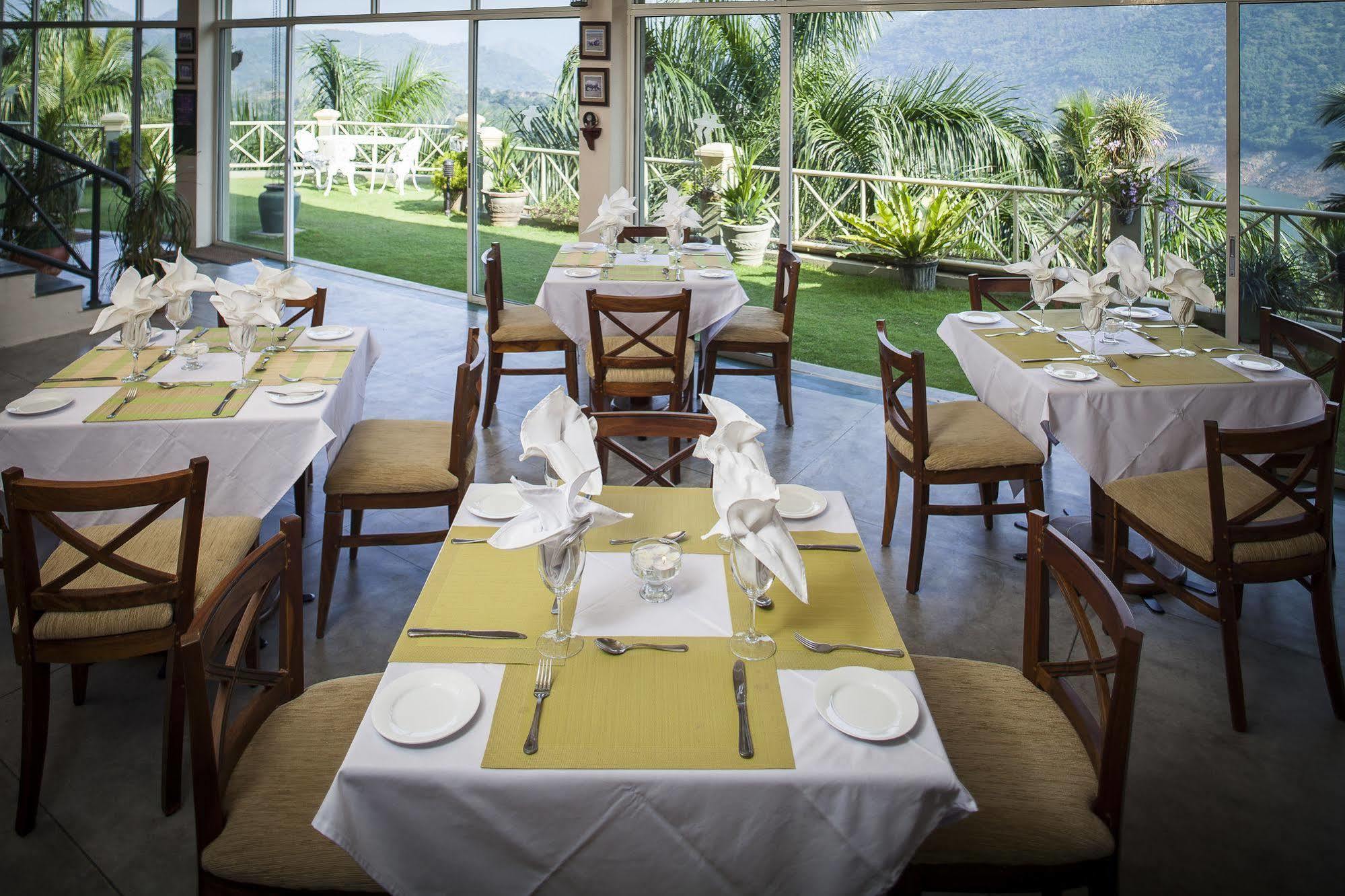 Albatross Boutique Villa Kandy Buitenkant foto